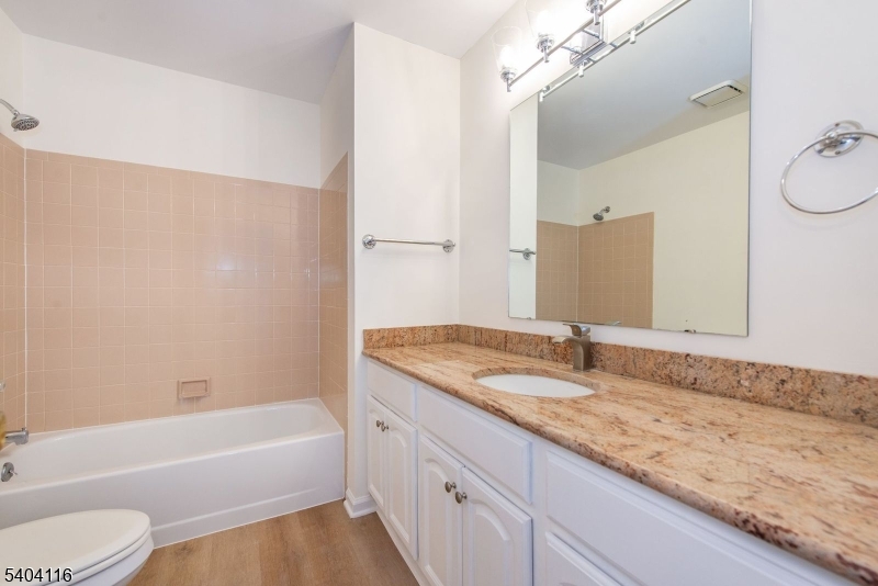 173 Castle Ridge Drive East Hanover, NJ 07936 - Photo 22 of 27