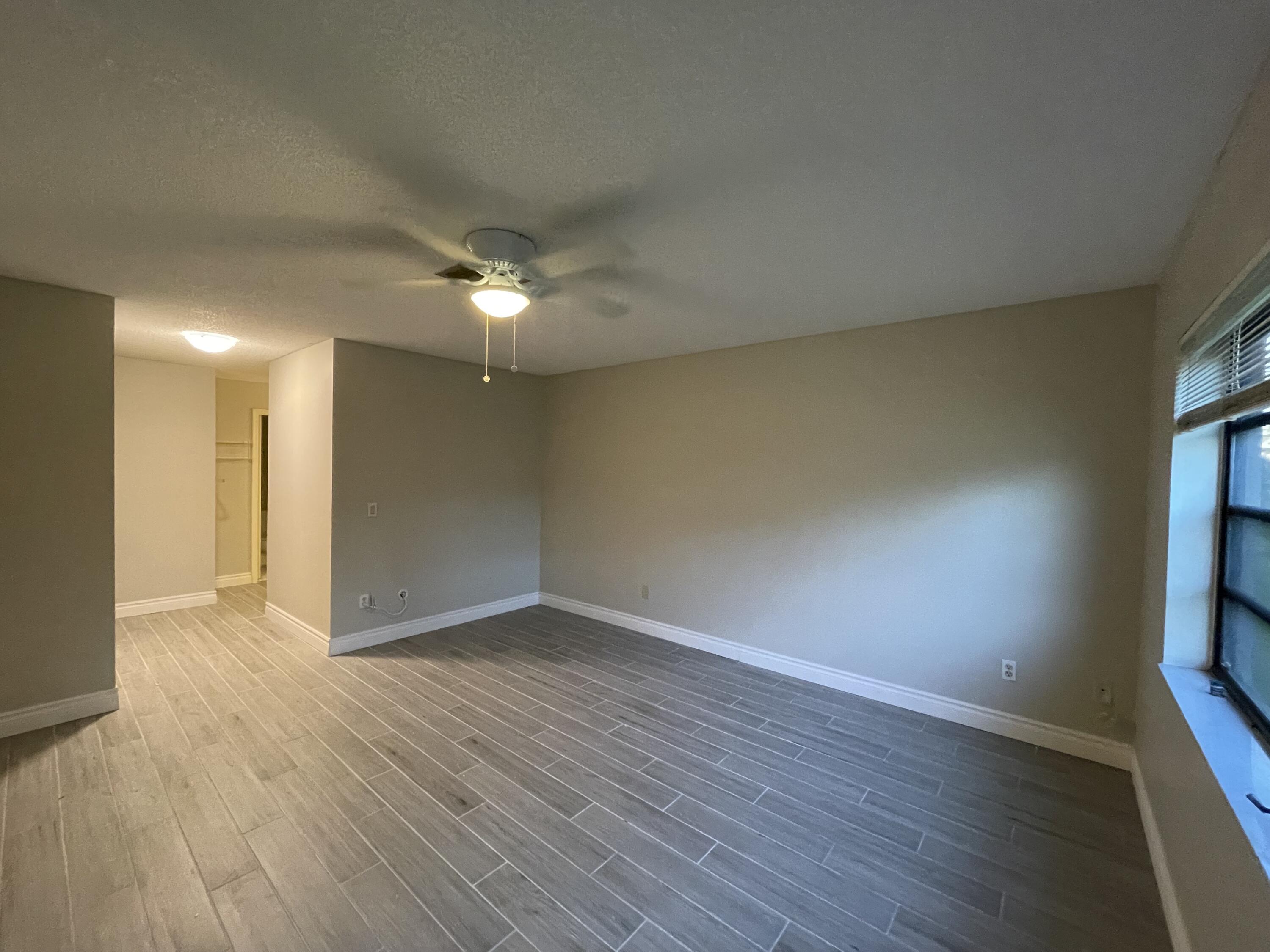 21452 Juego Circle, Unit 31F Boca Raton, FL 33433 - Photo 11 of 18 IMG_7450