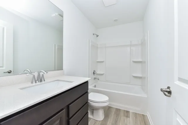 $3,000 | 15137 South Hepworth Place, Plainfield, IL 60544