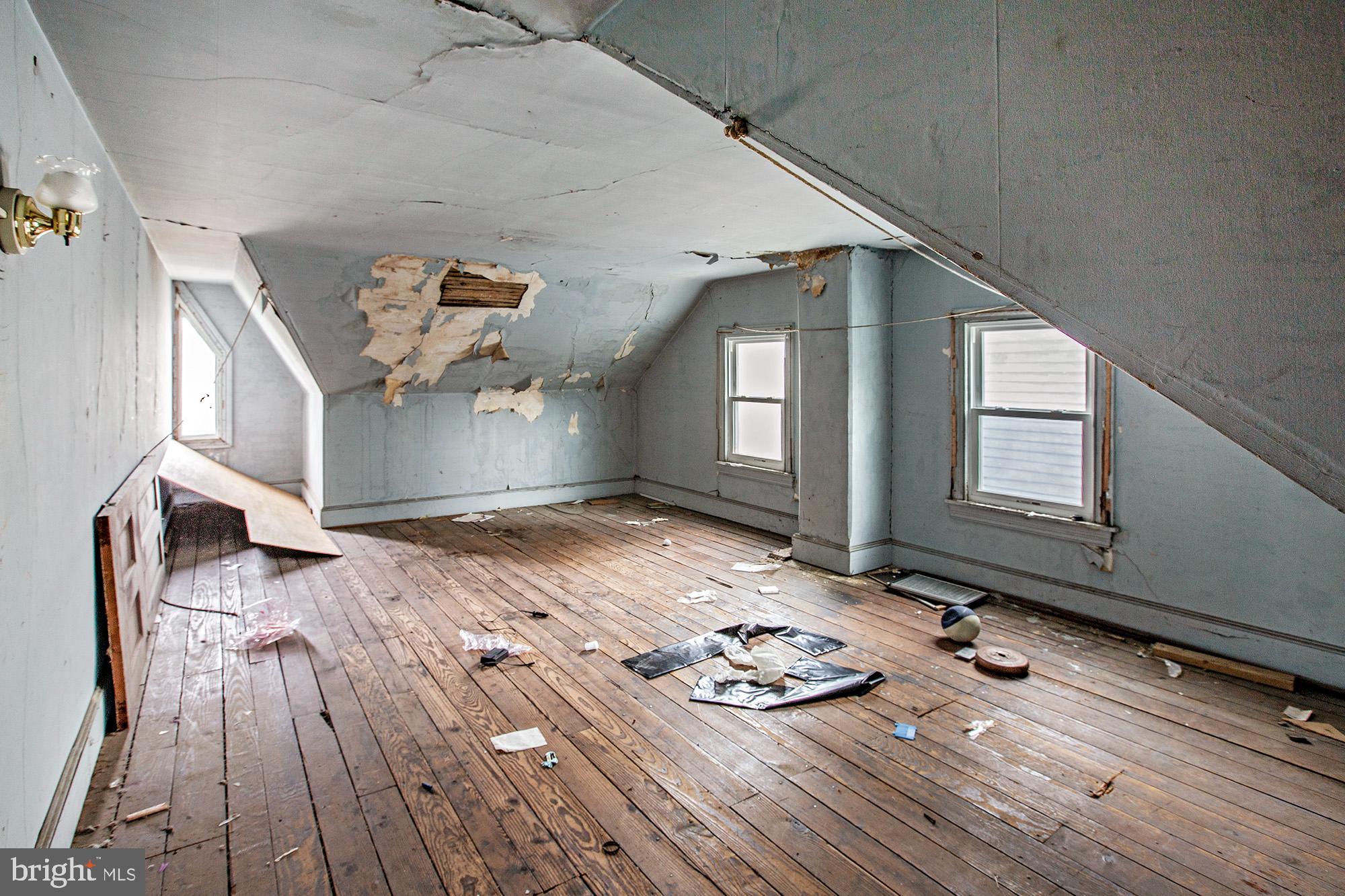 146 7th Street Salem, NJ 08079 - Photo 17 of 22 Unfinished attic room 1