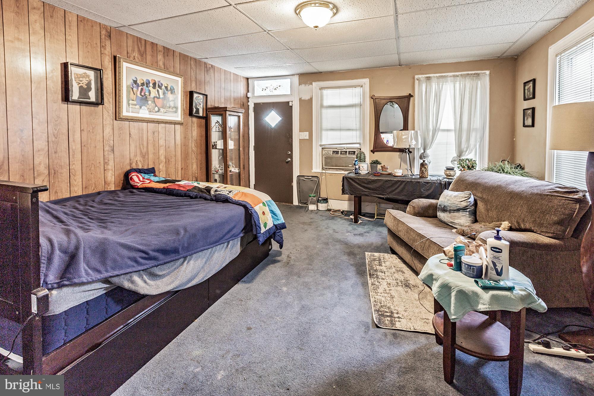 146 7th Street Salem, NJ 08079 - Photo 4 of 22 Living Room