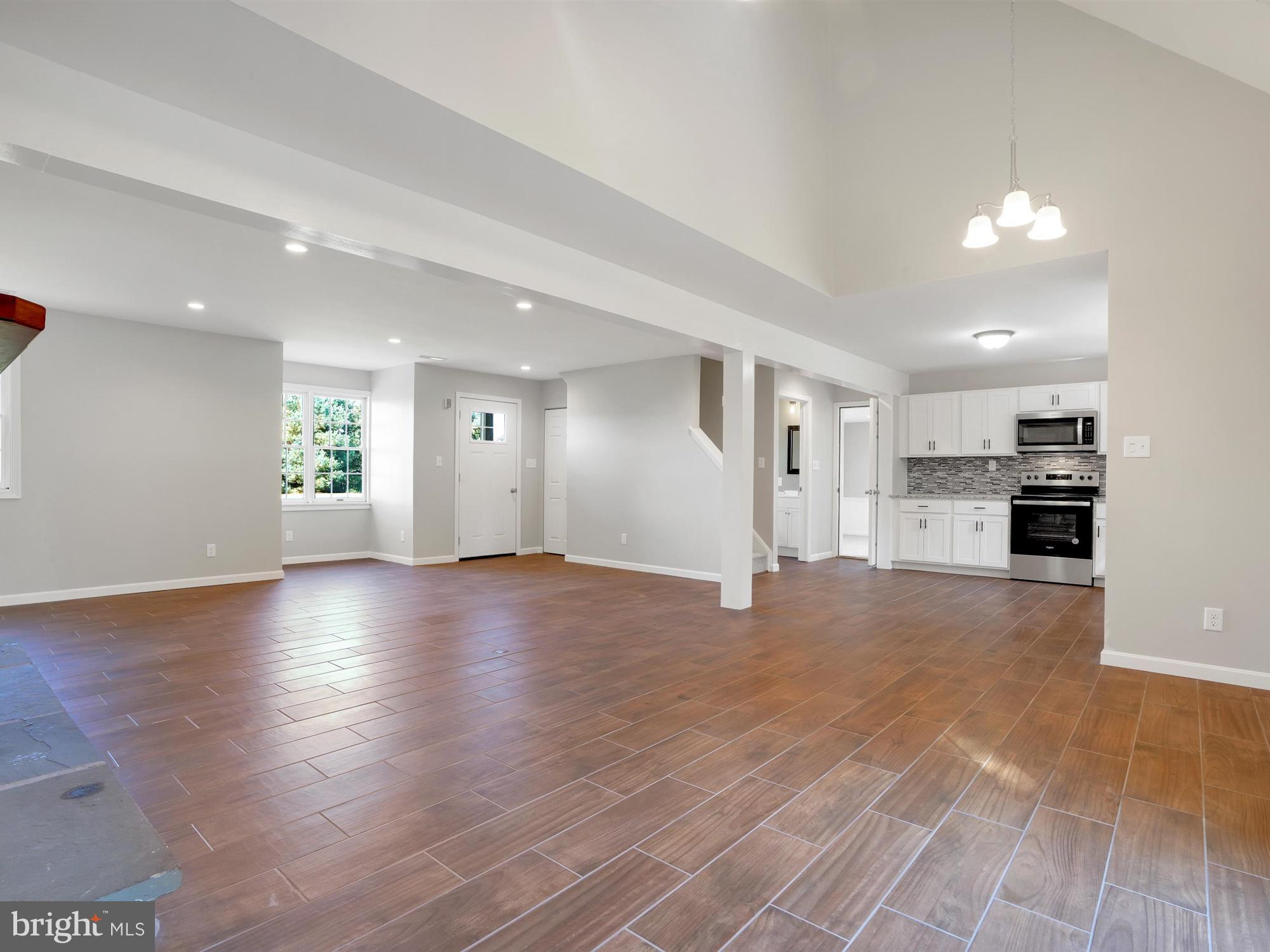 88 Boyscout Road Conestoga, PA 17516 - Photo 6 of 26 Living Room