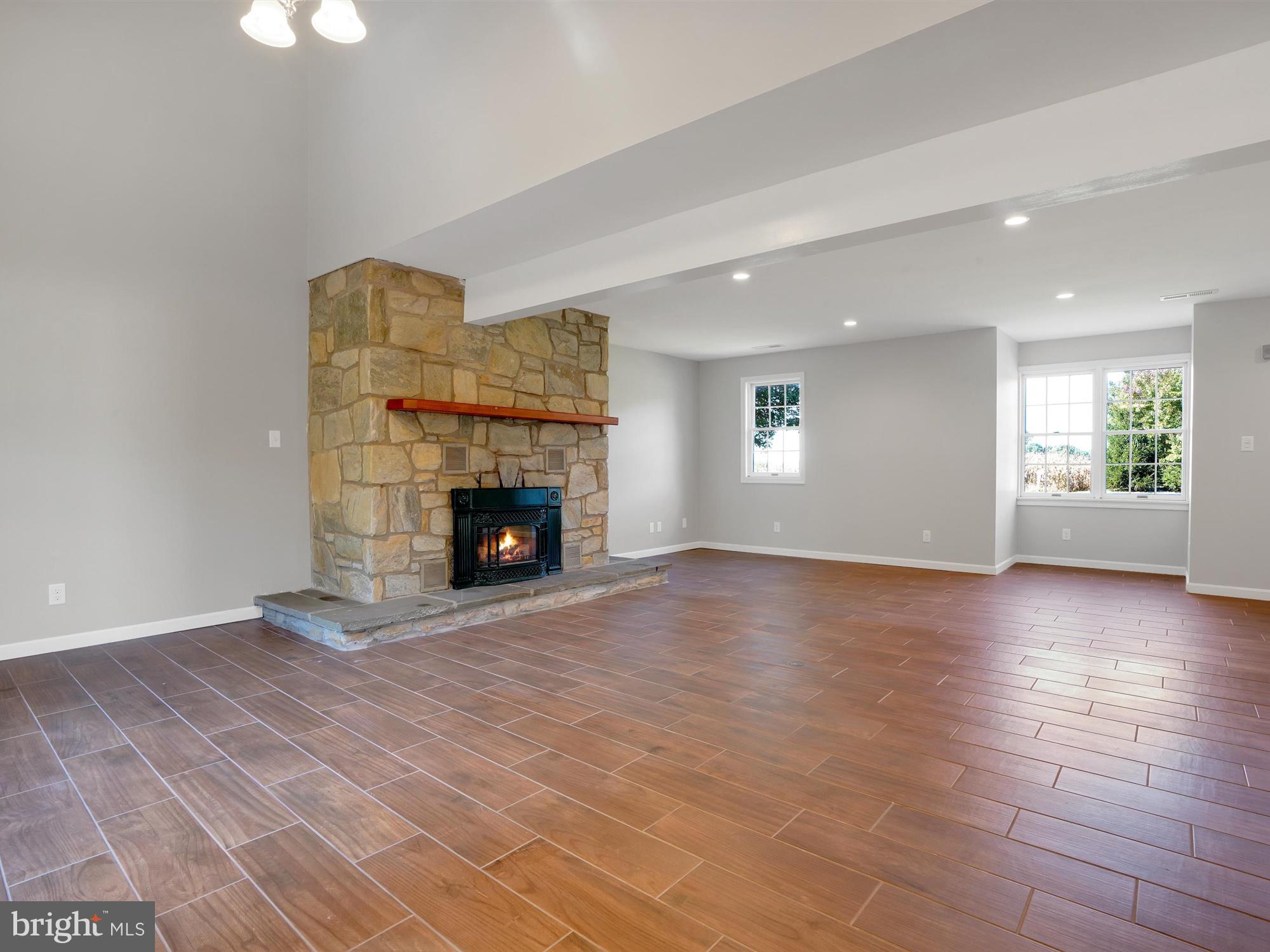 88 Boyscout Road Conestoga, PA 17516 - Photo 7 of 26 Living Room