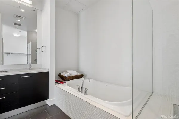 $950,000 | 55 West 12th Avenue, Unit 608, Denver, CO 80204