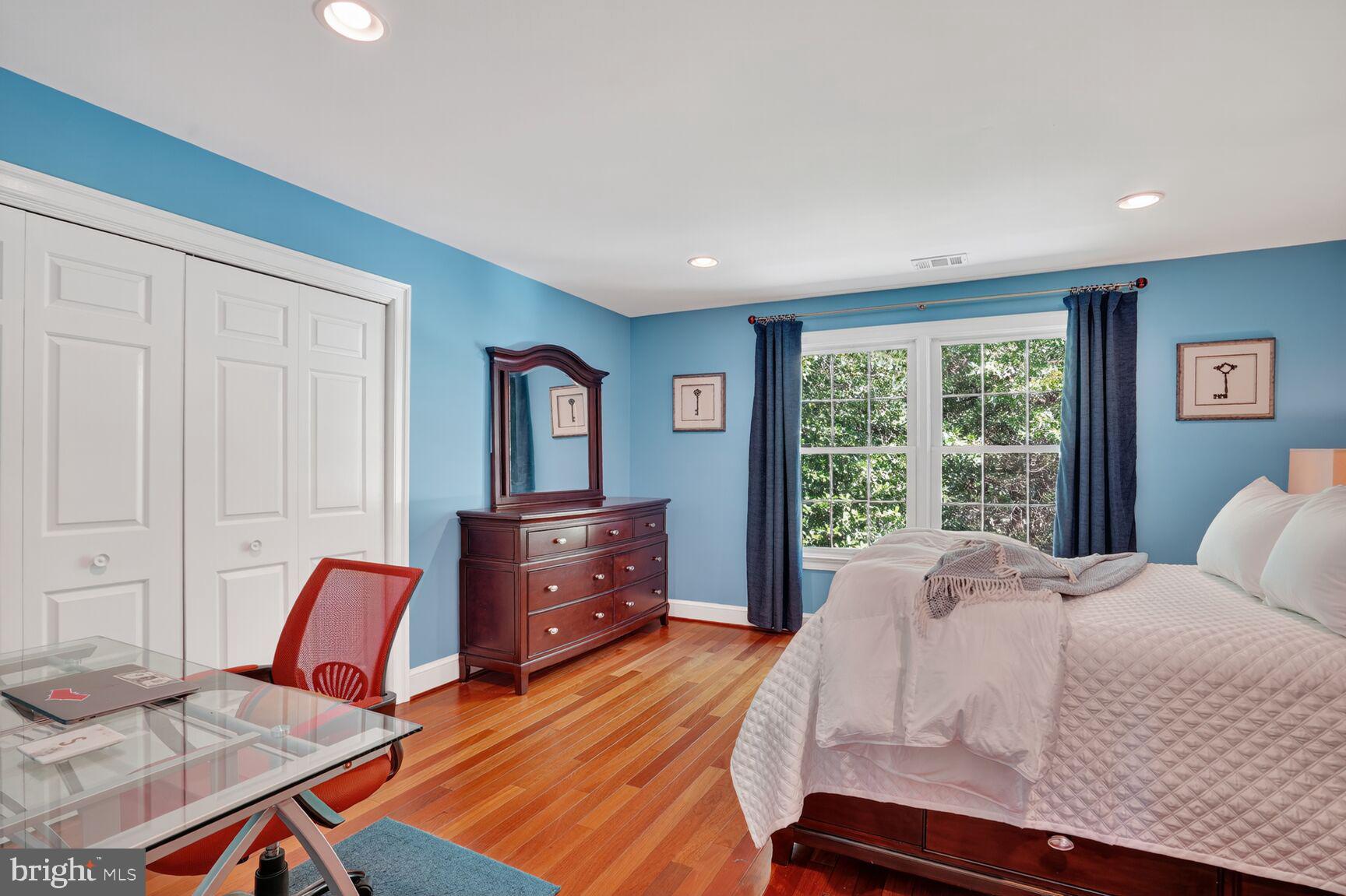 6705 Cedar View Court Clifton, VA 20124 - Photo 52 of 72 a bed room with a bed and a window