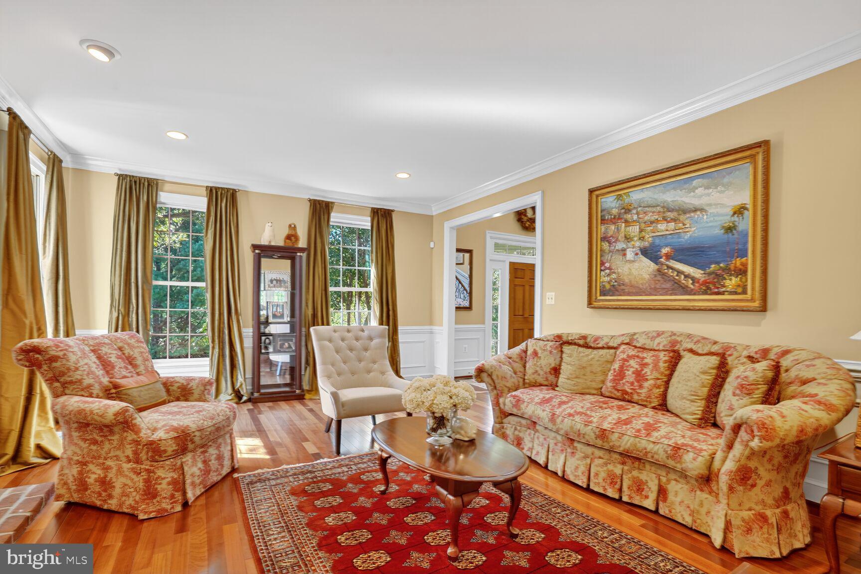 6705 Cedar View Court Clifton, VA 20124 - Photo 10 of 72 a living room with furniture and large window with rug