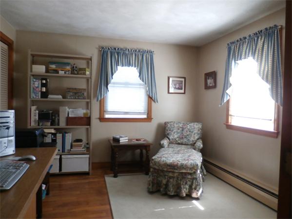 14 Lee Road Woburn, MA 01801 - Photo 16 of 30 Gallery Image 16