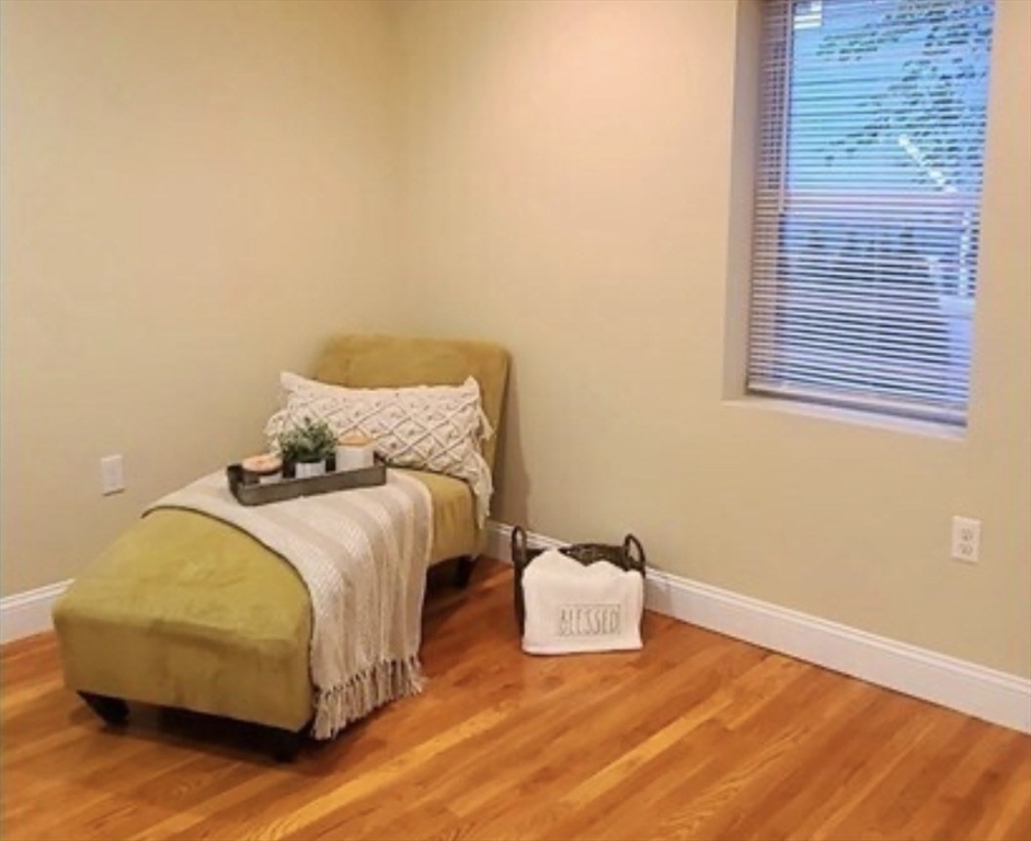 7 Jaques Street, Unit 1 Somerville, MA 02145 - Photo 6 of 7