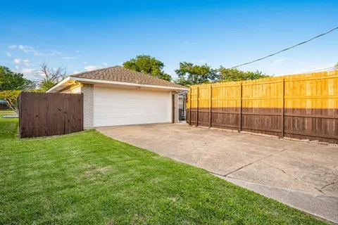 $540,000 | 3556 Royal Lane, Dallas, TX 75229