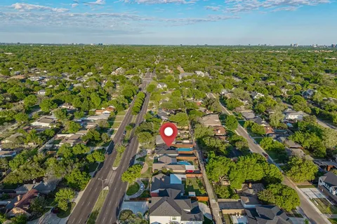 $540,000 | 3556 Royal Lane, Dallas, TX 75229