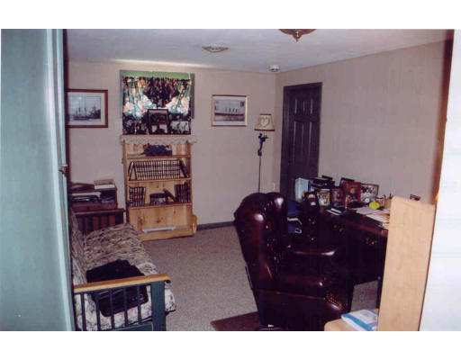 750 Rathbun Street Blackstone, MA 01504 - Photo 8 of 9 Gallery Image 8