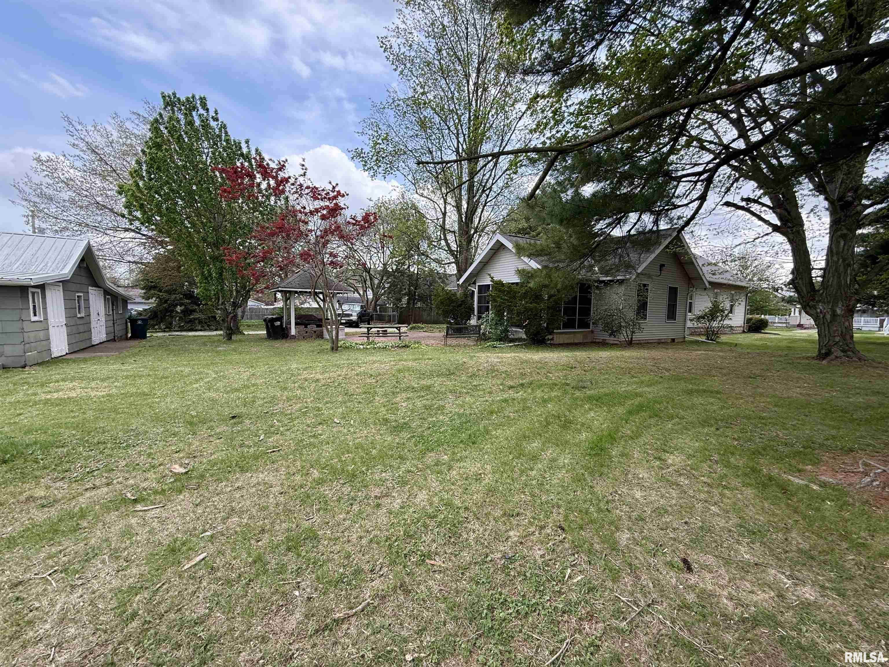 2505 Chestnut Street Quincy, IL 62301 - Photo 33 of 36
