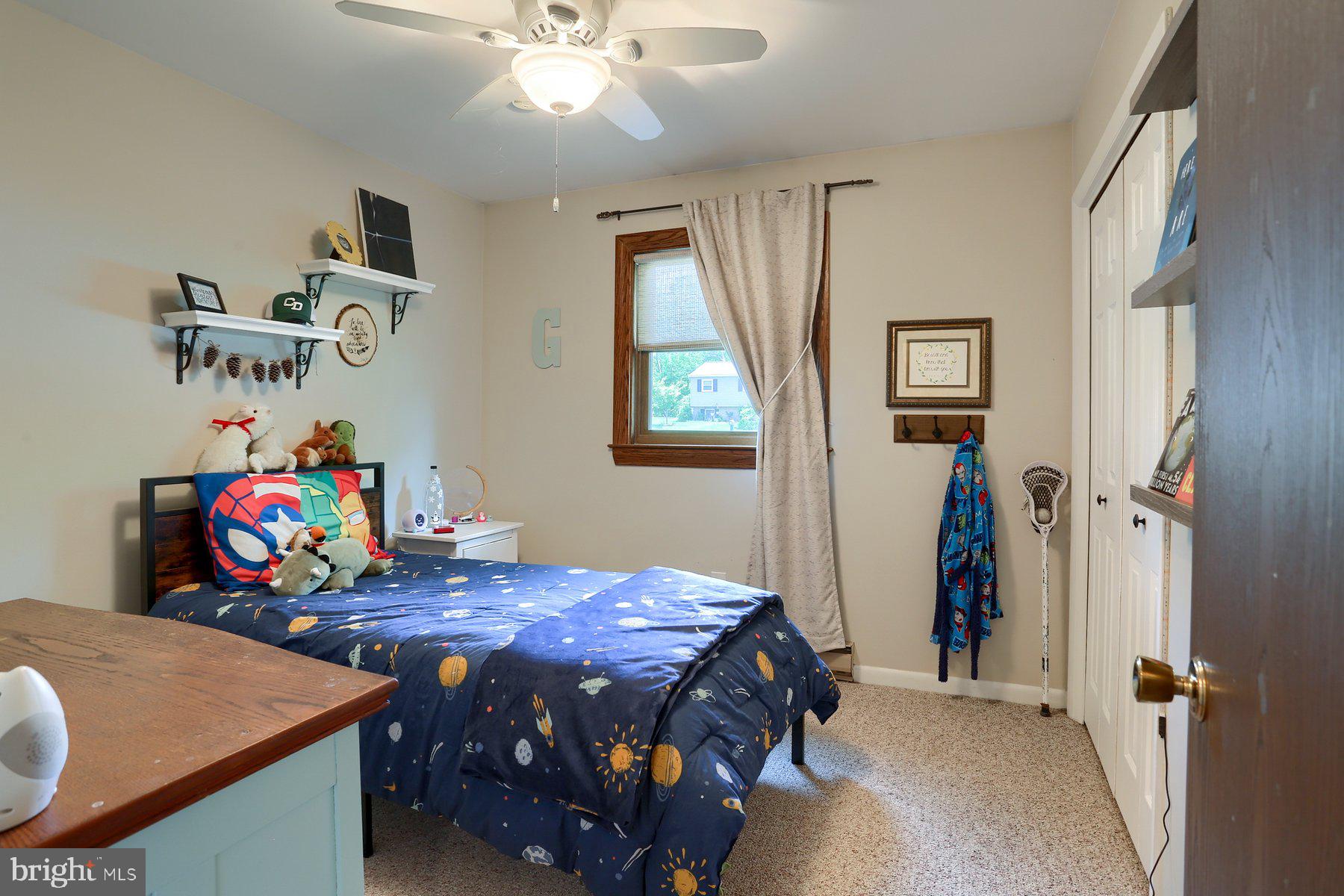 1114 Old Pond Road Harrisburg, PA 17112 - Photo 11 of 32