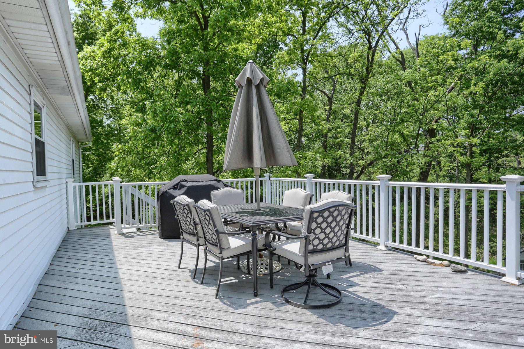 1114 Old Pond Road Harrisburg, PA 17112 - Photo 29 of 32