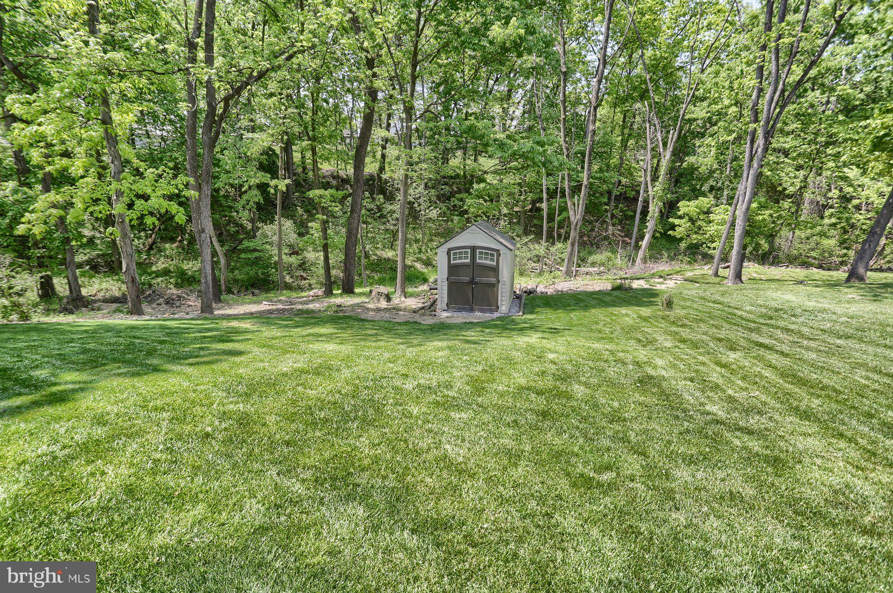 1114 Old Pond Road Harrisburg, PA 17112 - Photo 30 of 32