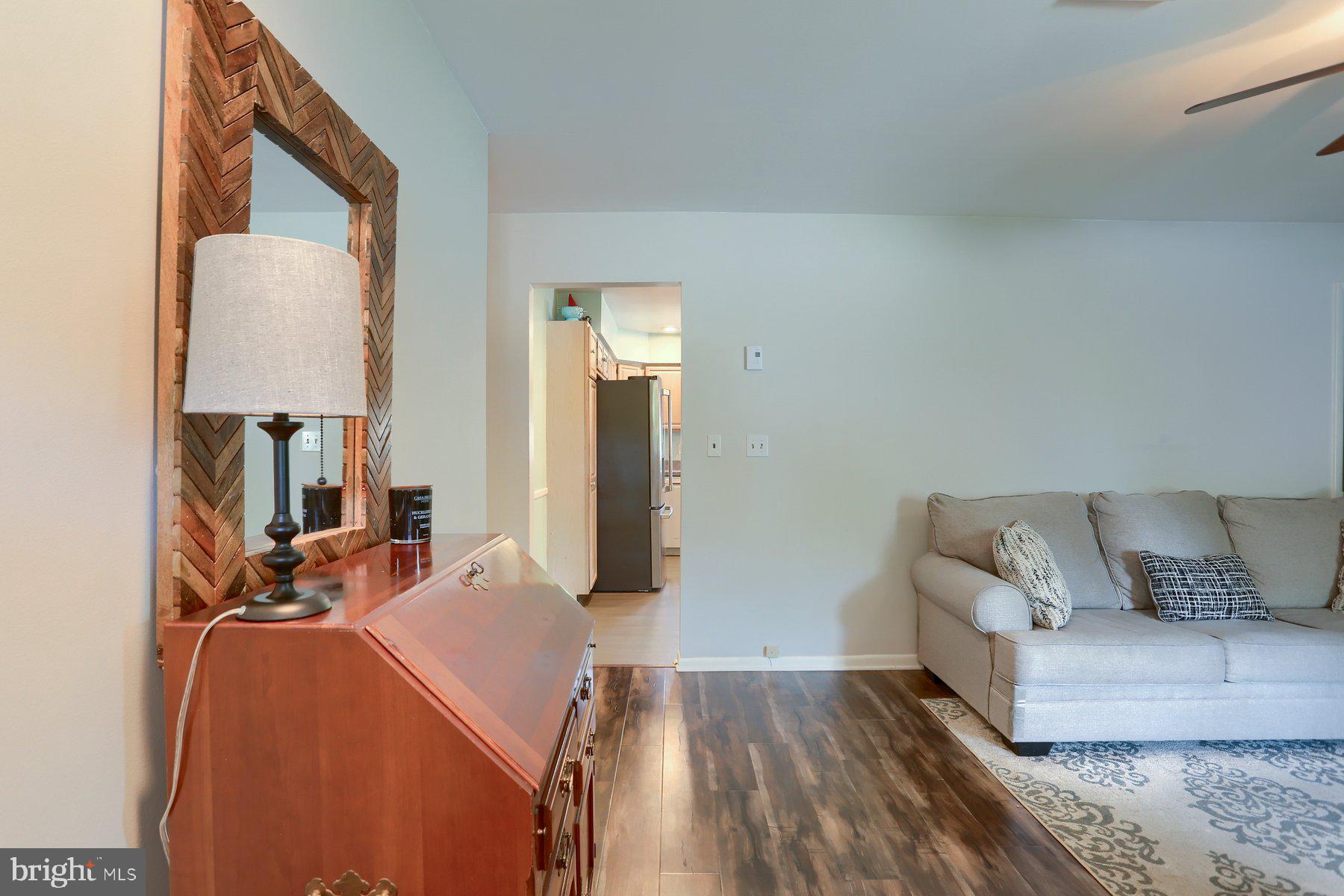 1114 Old Pond Road Harrisburg, PA 17112 - Photo 5 of 32