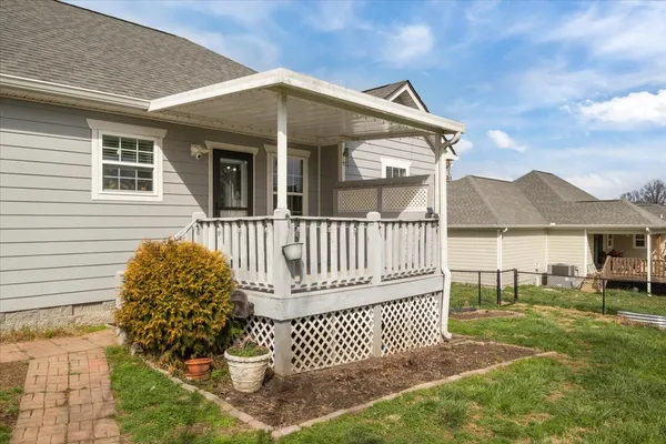 $399,000 | 459 Diane Loop, White Bluff, TN 37187