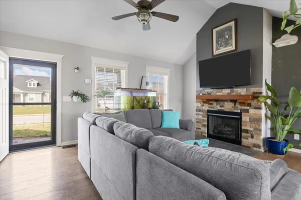 $399,000 | 459 Diane Loop, White Bluff, TN 37187