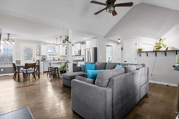 $399,000 | 459 Diane Loop, White Bluff, TN 37187