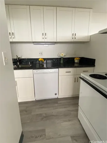 $2,000 | 1060 Kamehameha Highway, Unit 3102A, Pearl City, HI 96782