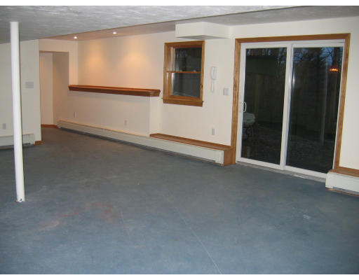 66 Lake Road Framingham, MA 01701 - Photo 18 of 22 Gallery Image 18