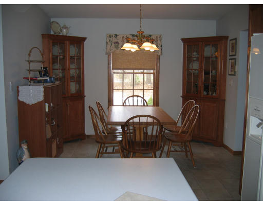 66 Lake Road Framingham, MA 01701 - Photo 5 of 22 Gallery Image 5