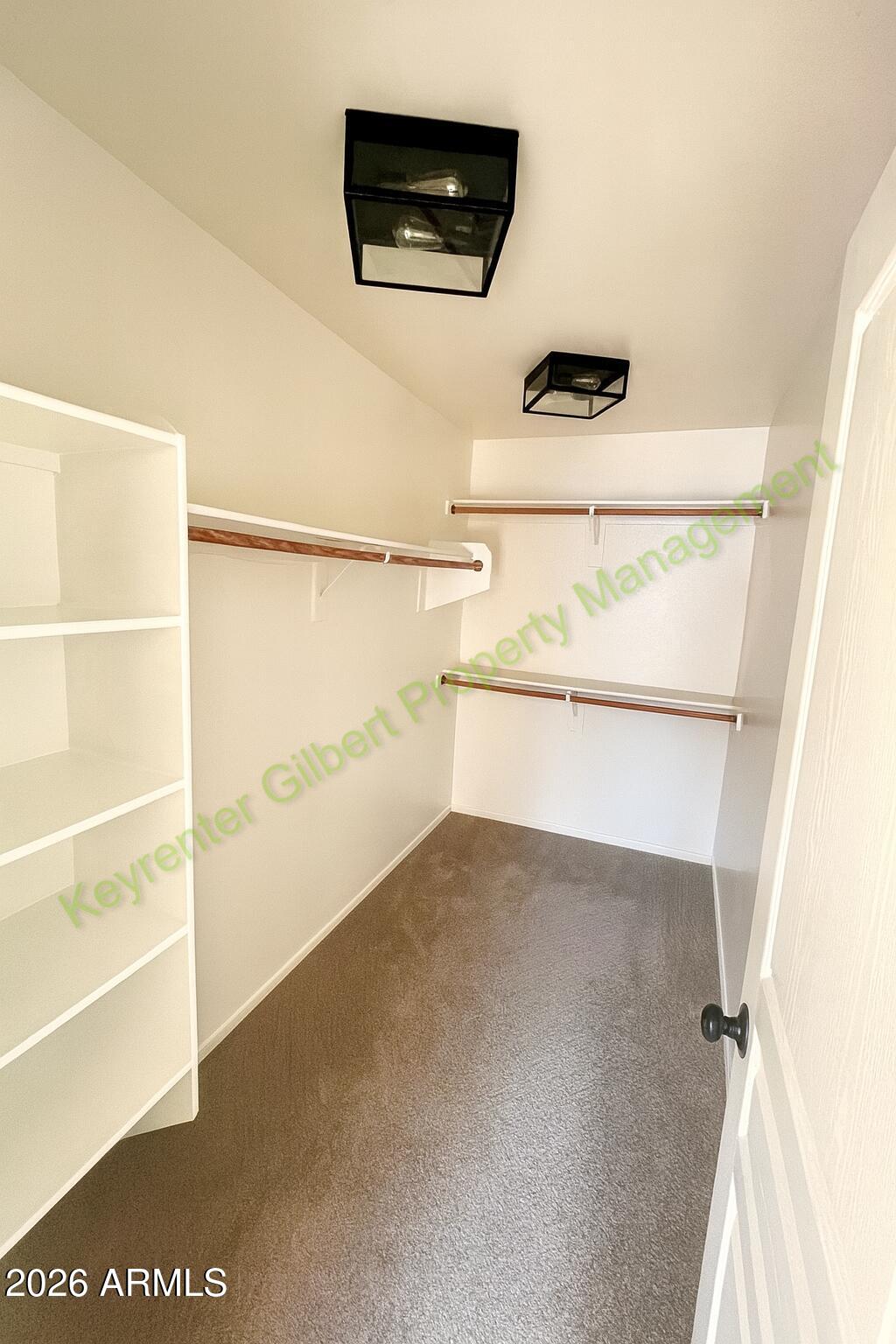 106 East Catclaw Street Gilbert, AZ 85296 - Photo 14 of 28 20251209_002512122_iOS