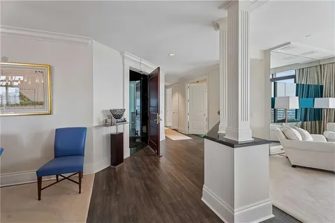 $1,195,000 | 750 Park Avenue Northeast, Unit 27S, Atlanta, GA 30326