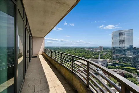$1,195,000 | 750 Park Avenue Northeast, Unit 27S, Atlanta, GA 30326