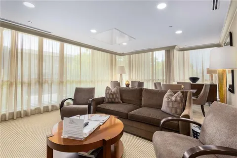 $1,195,000 | 750 Park Avenue Northeast, Unit 27S, Atlanta, GA 30326