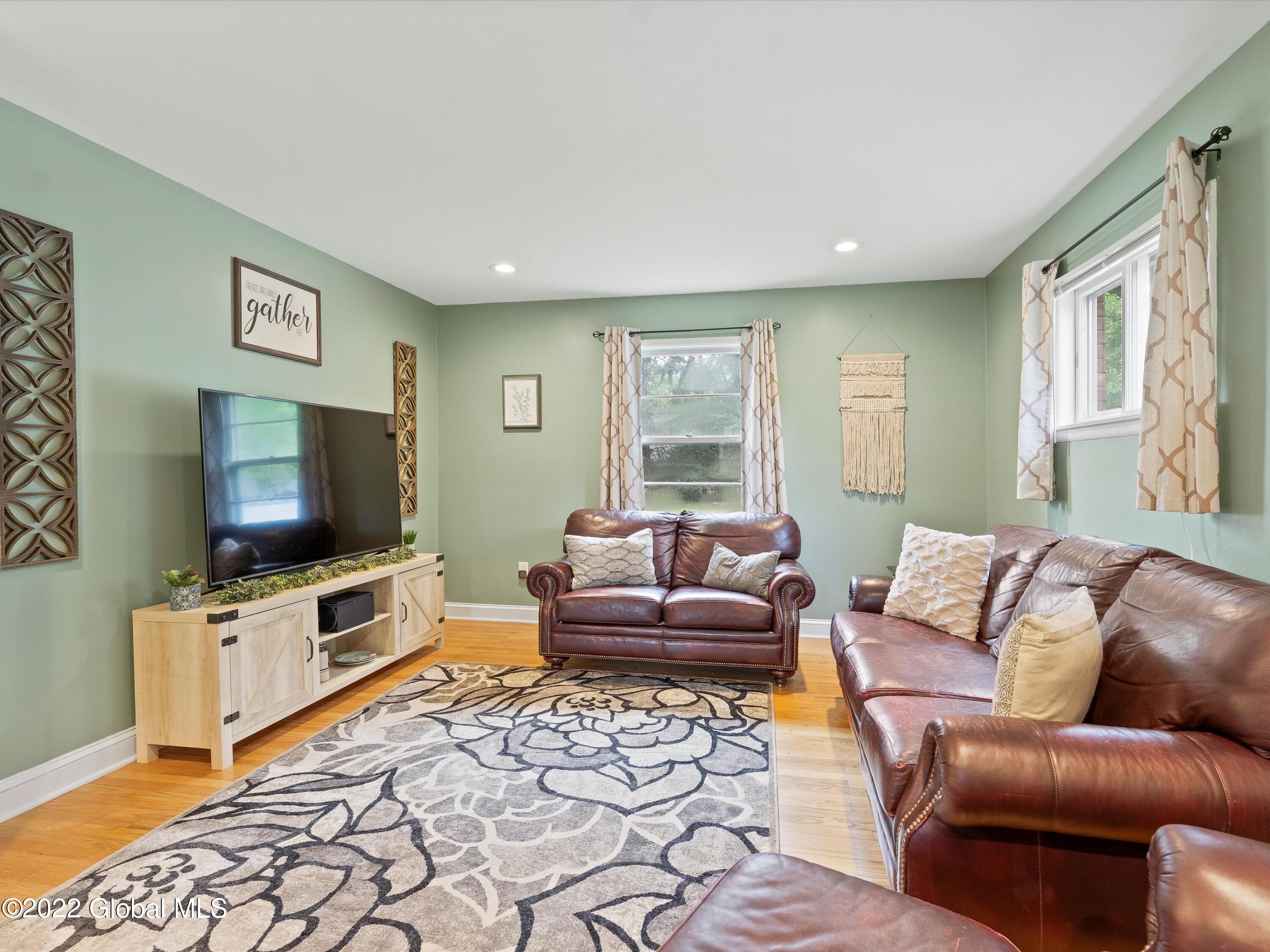 4 Harmon Road Glenville, NY 12302 - Photo 23 of 46 16-DSC07554