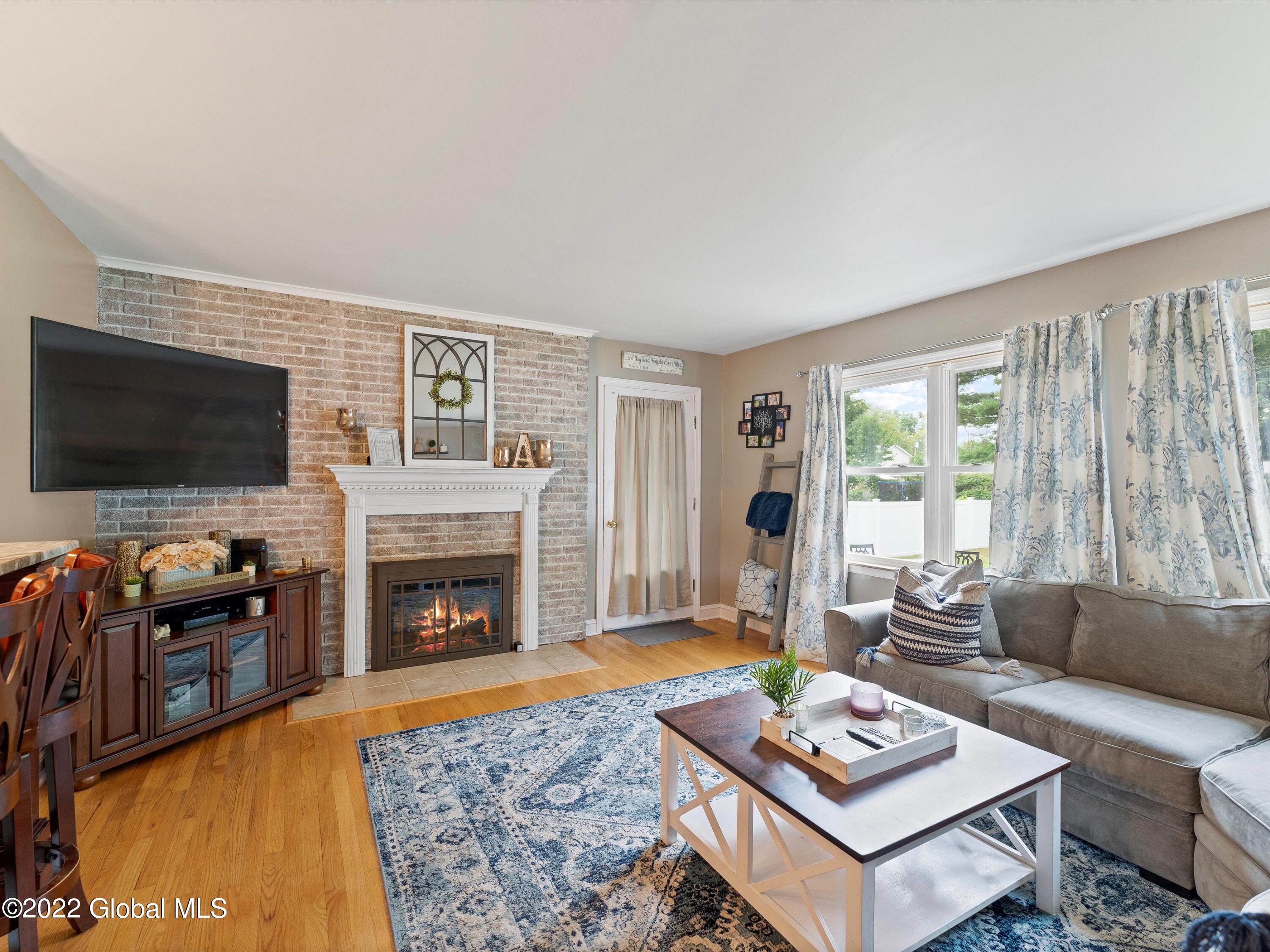 4 Harmon Road Glenville, NY 12302 - Photo 9 of 46 11-DSC07533