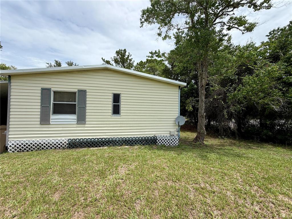 24138 Panther Road Astor, FL 32102 - Photo 31 of 34