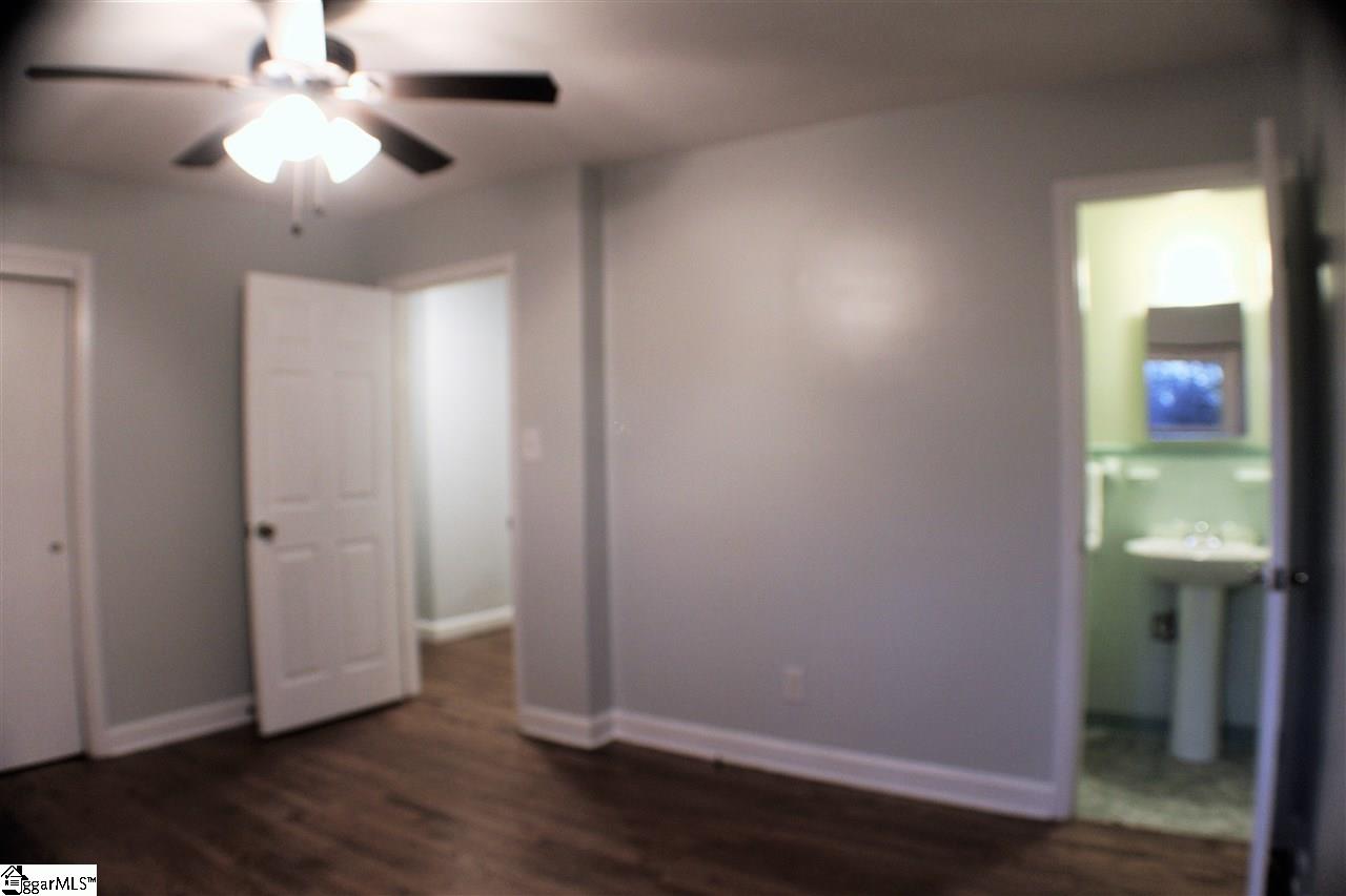 9 Owens Road Taylors, SC 29687 - Photo 14 of 16 Gallery Image 14