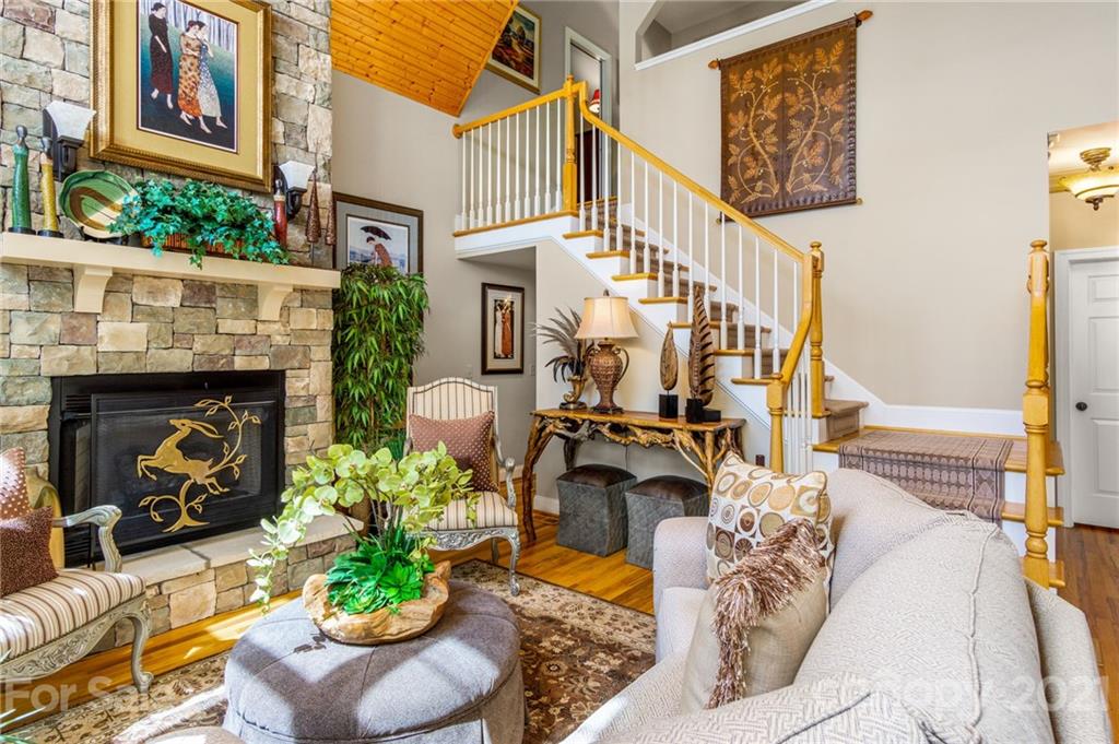 25 Hope View Road Swannanoa, NC 28778 - Photo 11 of 48 Gallery Image 11