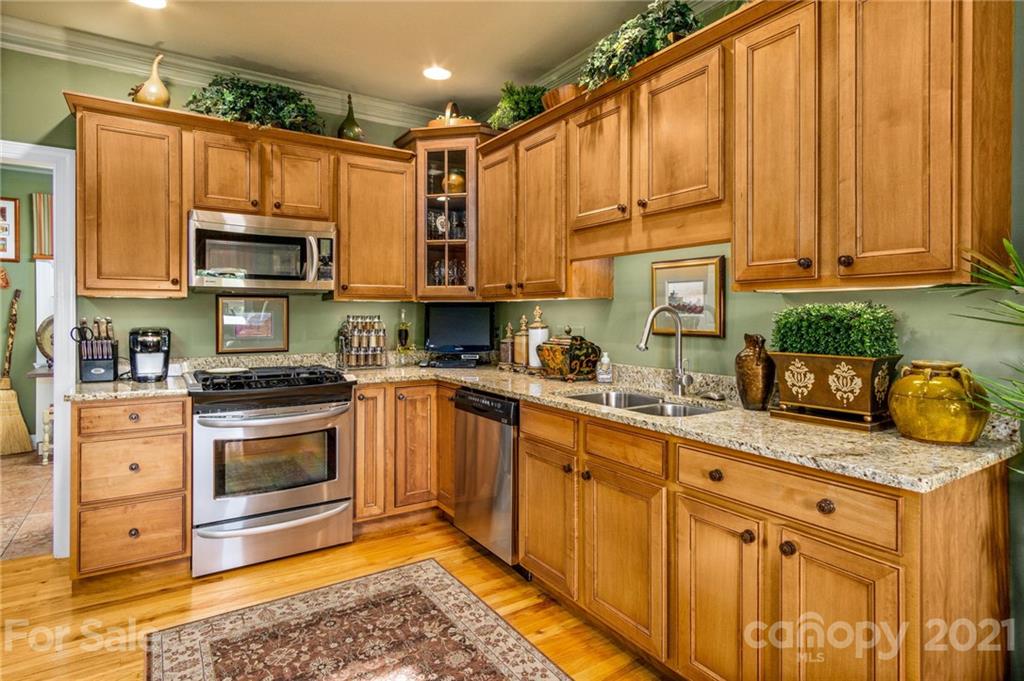 25 Hope View Road Swannanoa, NC 28778 - Photo 18 of 48 Gallery Image 18