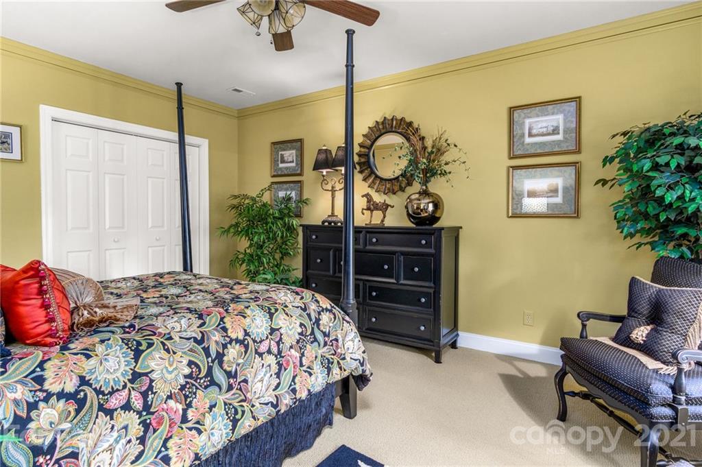 25 Hope View Road Swannanoa, NC 28778 - Photo 33 of 48 Gallery Image 33