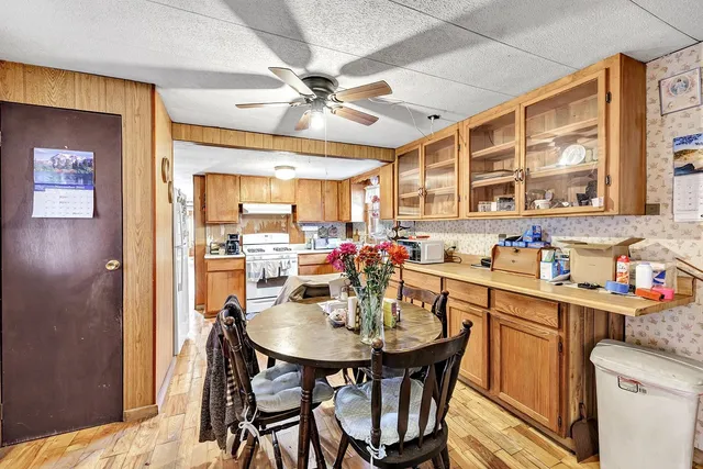 $109,900 | 14384 Warrington Lake Drive, Gillett, WI 54124