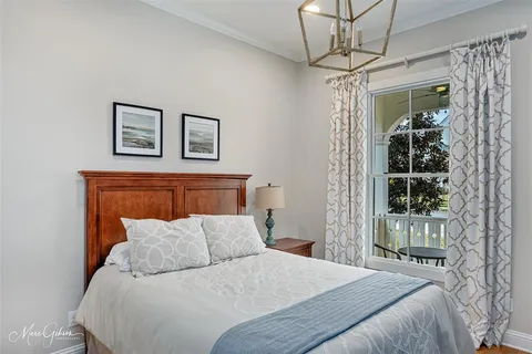 $430,000 | 2111 Bridgewater Avenue, Shreveport, LA 71106