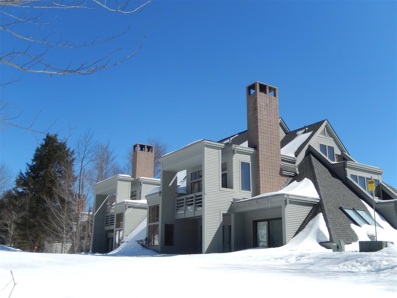 6 Ledgewood Road, Unit A2 Ludlow, VT 05149 - Photo 1 of 40 Gallery Image 1