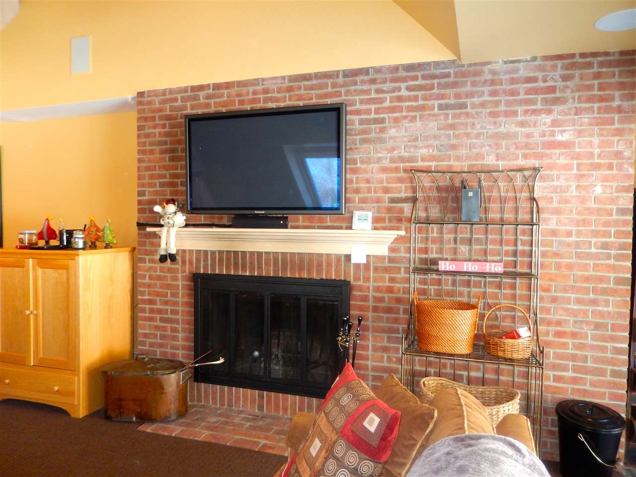 6 Ledgewood Road, Unit A2 Ludlow, VT 05149 - Photo 3 of 40 Gallery Image 3