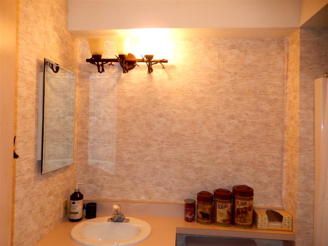 6 Ledgewood Road, Unit A2 Ludlow, VT 05149 - Photo 25 of 40 Gallery Image 25