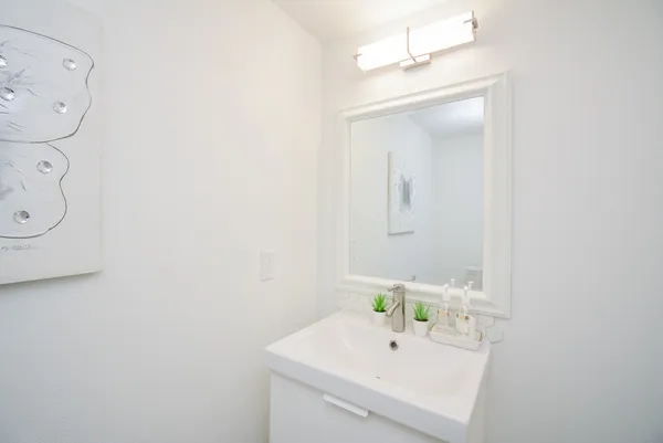 $1,980 | 666 North Eldridge Parkway, Houston, TX 77079