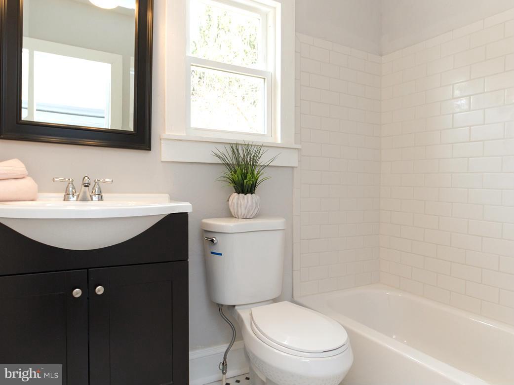 1730 Freeland Road Freeland, MD 21053 - Photo 20 of 26 Bath (Master)
