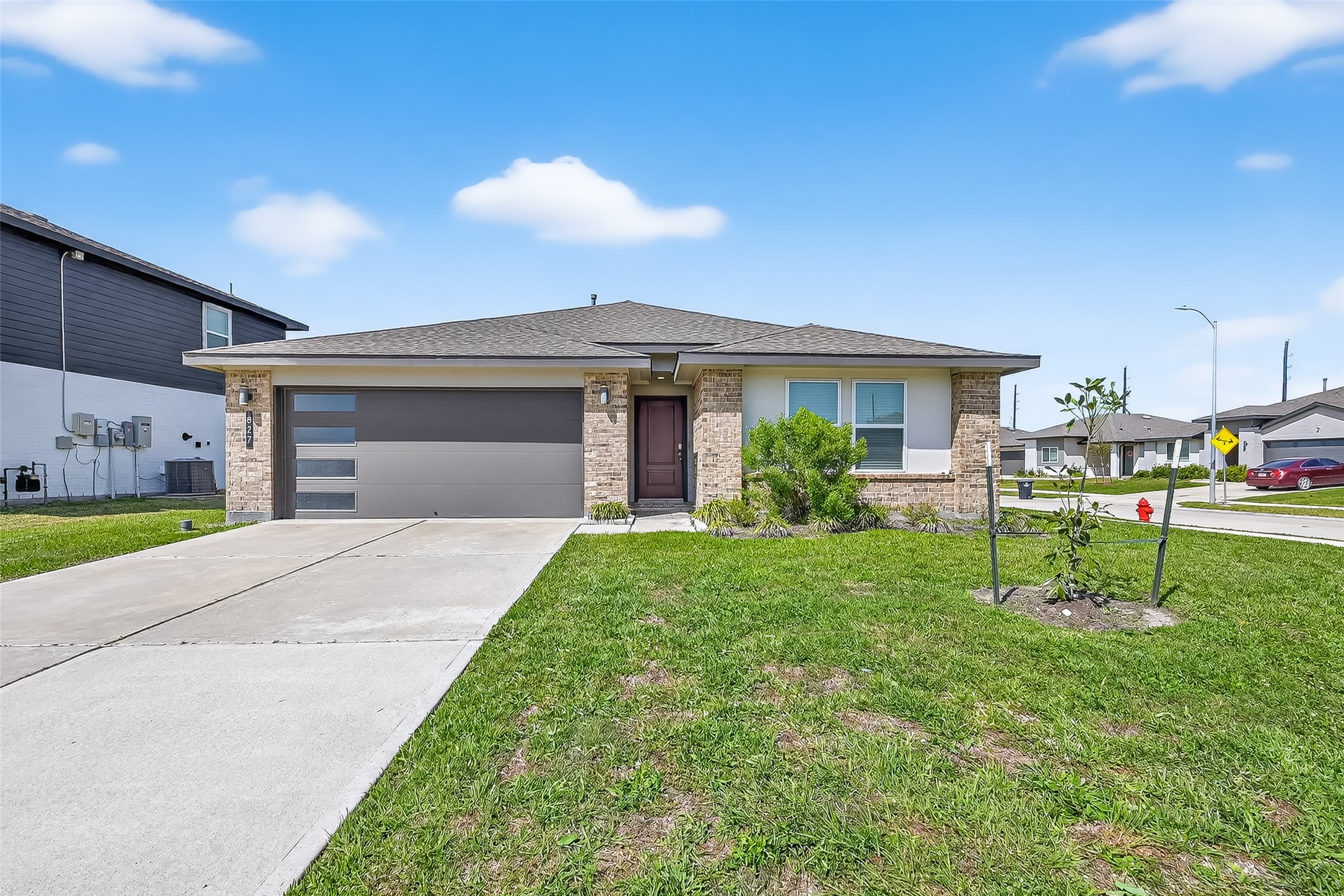 827 Silver Kettle Drive Rosharon, TX 77583 - Photo 1 of 28