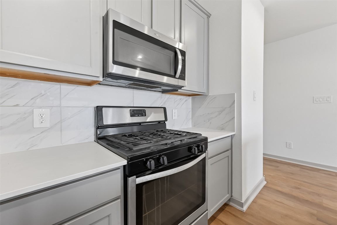 827 Silver Kettle Drive Rosharon, TX 77583 - Photo 4 of 28