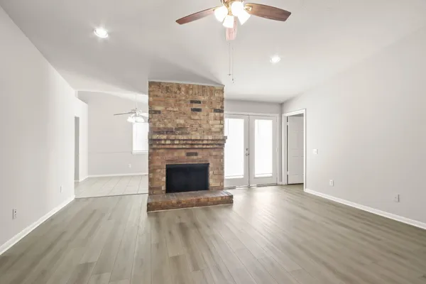 $1,850 | 18726 Droitwich Drive, Humble, TX 77346