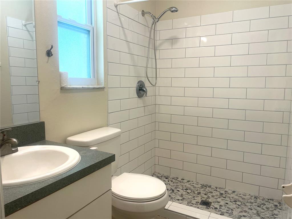 220 Avalon Road Venice, FL 34293 - Photo 16 of 20