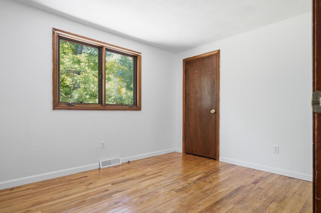 189 Woody Hill Road Hopkinton, RI 02832 - Photo 7 of 23