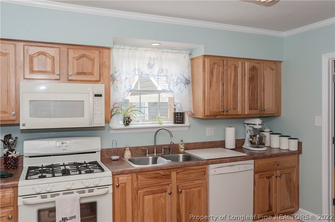 207 Marshall Road Fayetteville, NC 28303 - Photo 9 of 36 Gallery Image 9